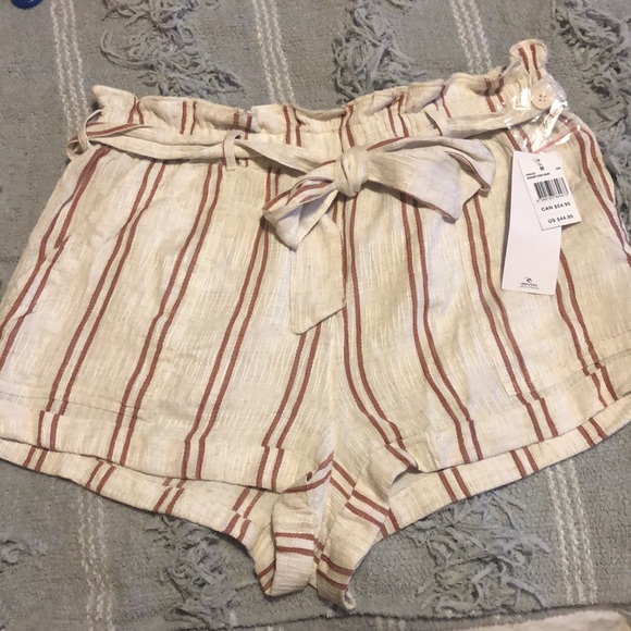 NWT Ripcurl Shorts - Picture 3 of 7